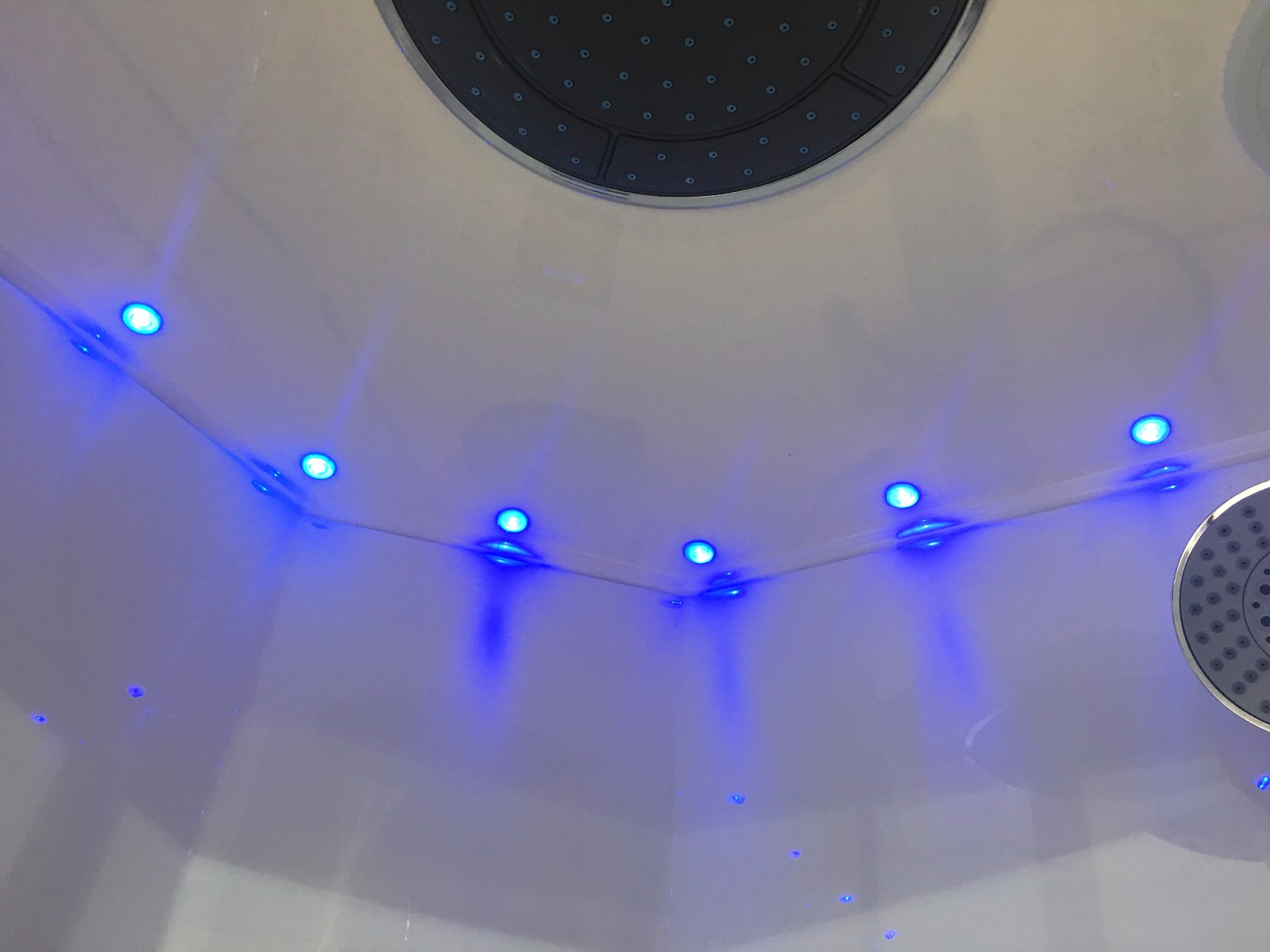 YT-002-Simpe Shower Cabin Room with Colorful Star Lights-9.JPG